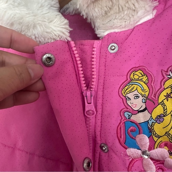 Disney Princess Puffer Winter Coat Jacket Toddler Small Hooded Embroidered Pink‎ - Picture 7 of 16
